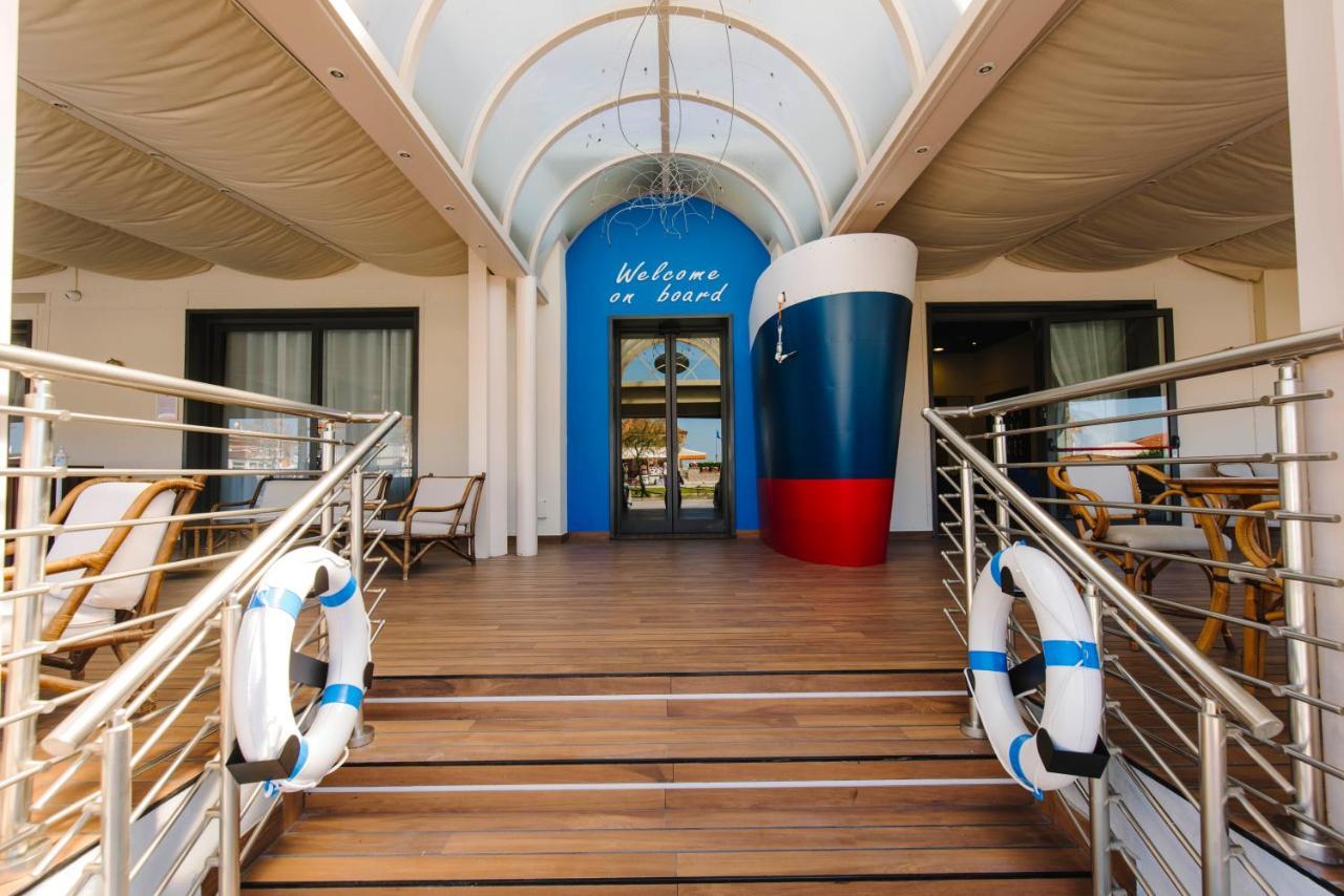 Hotel Giulia Λίντο ντι Καμαϊόρε Εξωτερικό φωτογραφία