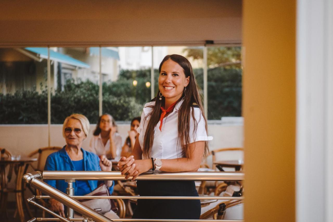 Hotel Giulia Λίντο ντι Καμαϊόρε Εξωτερικό φωτογραφία